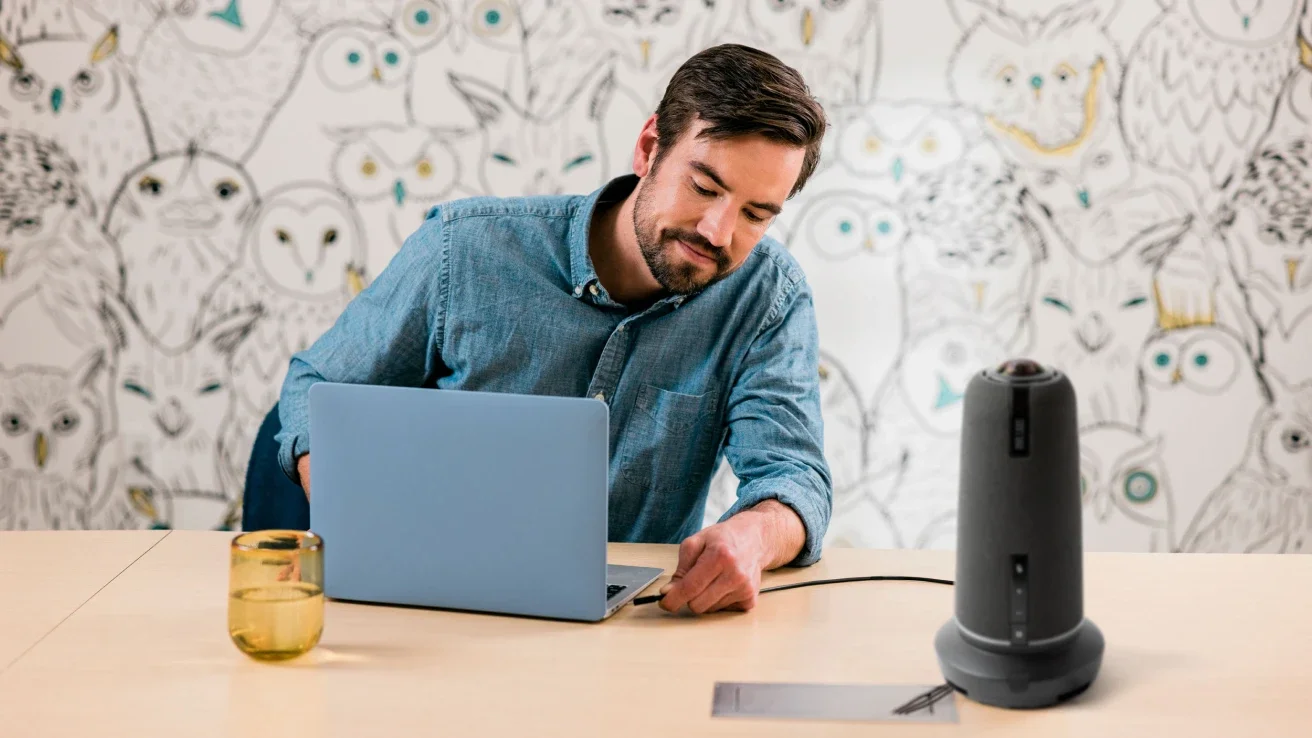 Meeting Owl 5 Pro UK | Official Owl Partner | Roche AV | Roche AV Pro